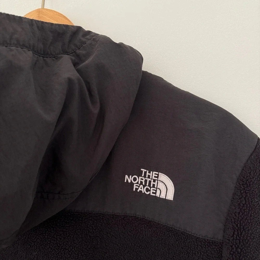 The North Face Girl's Hooded Denali Fleece Jacket | Size Large